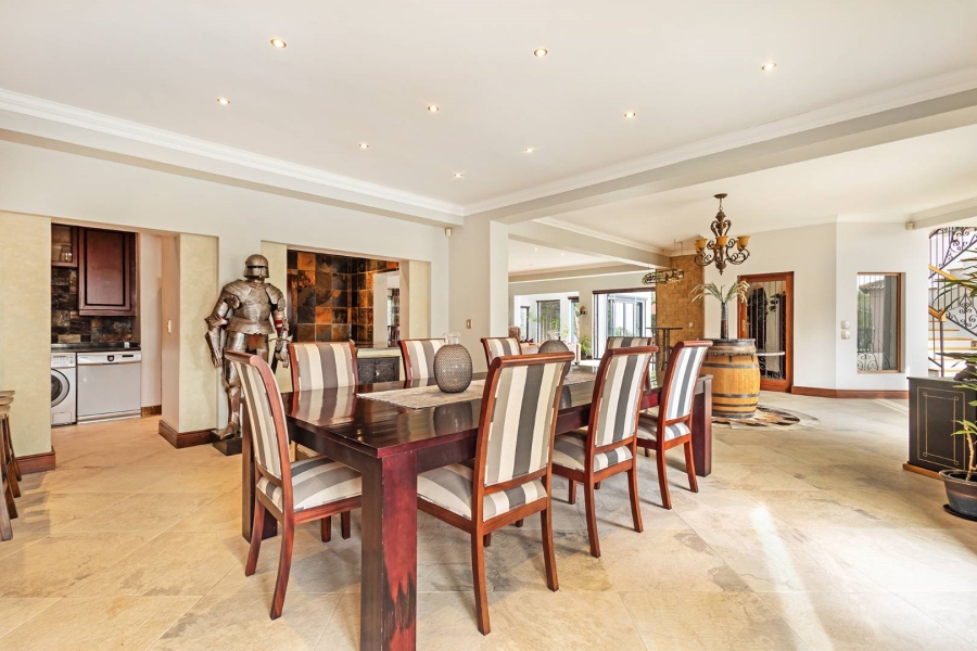 13 Bedroom Property for Sale in Plattekloof Western Cape